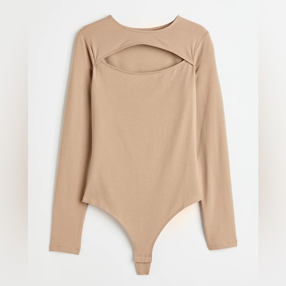 H&M - NWT Cut Out Thong Snap Closure Round Neck Long Sleeve Bodysuit Size Small